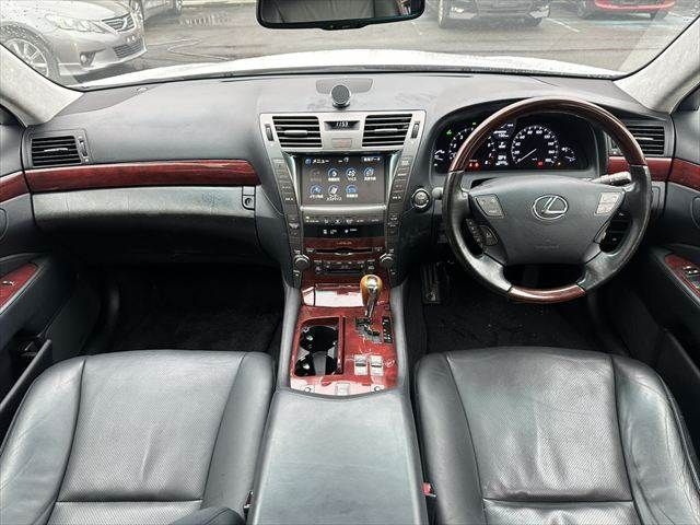 TOYOTA LEXUS LS600h 2008