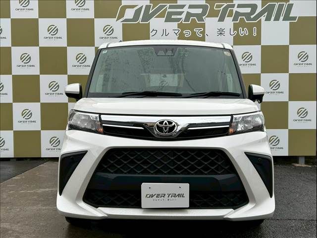 TOYOTA ROOMY 2022
