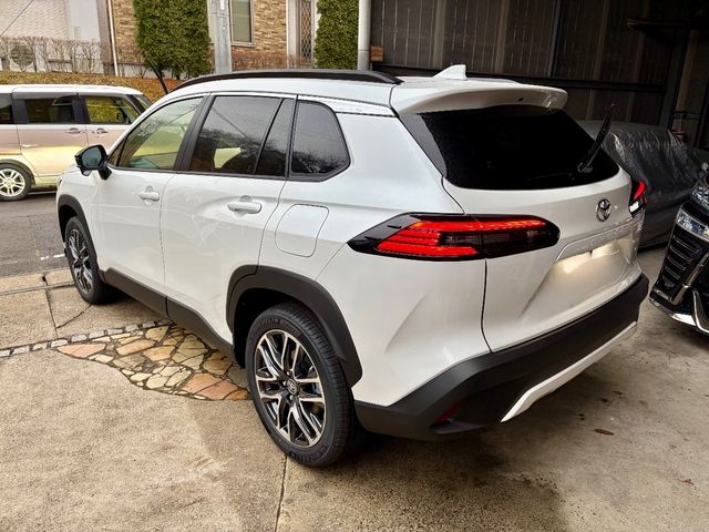 TOYOTA COROLLA CROSS HYBRID 2025