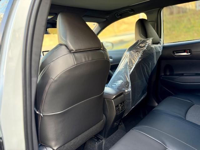 TOYOTA COROLLA CROSS HYBRID 2025