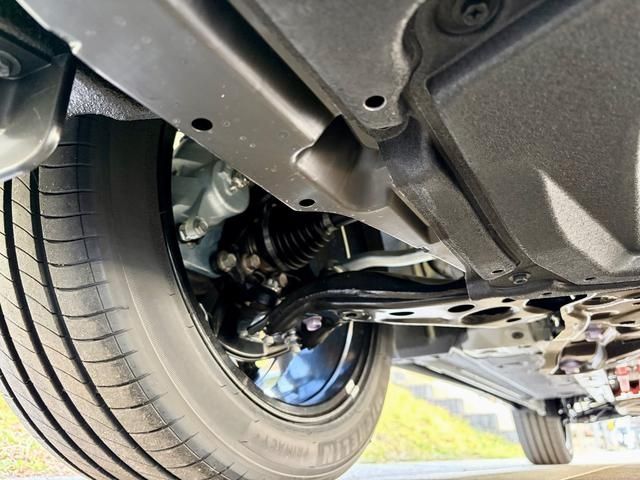 TOYOTA COROLLA CROSS HYBRID 2025