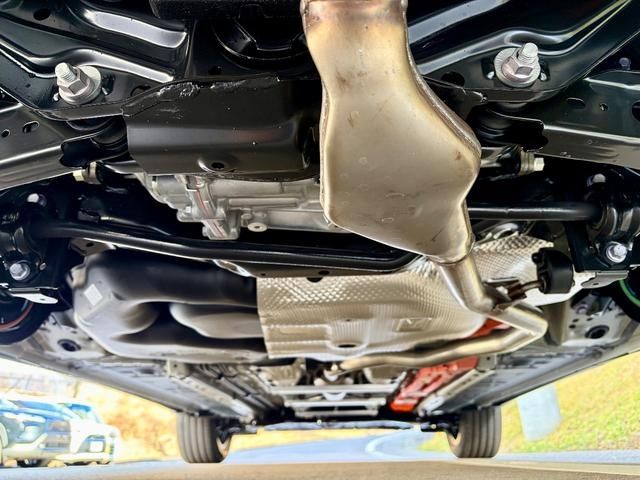 TOYOTA COROLLA CROSS HYBRID 2025