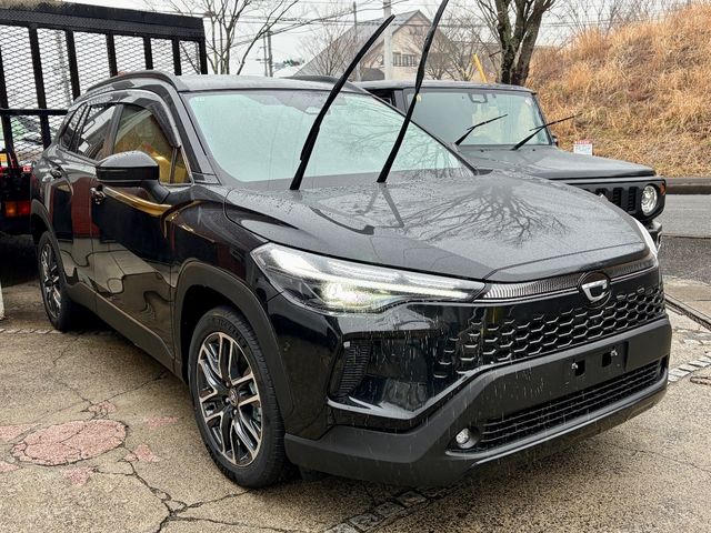 TOYOTA COROLLA CROSS HYBRID 2025