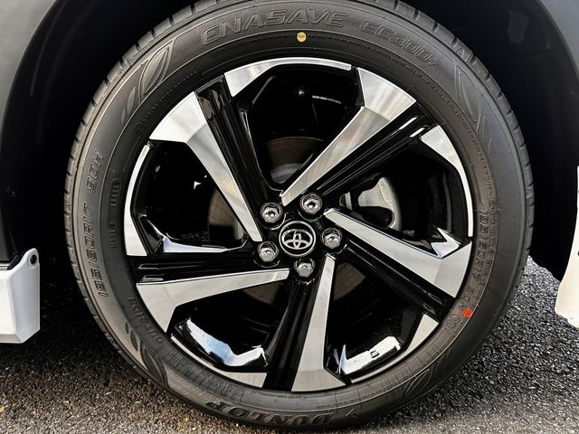 TOYOTA RAIZE HYBRID 2025