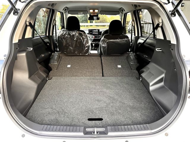 TOYOTA RAIZE HYBRID 2025