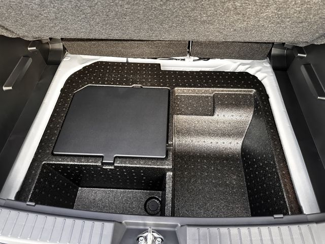 TOYOTA RAIZE HYBRID 2025