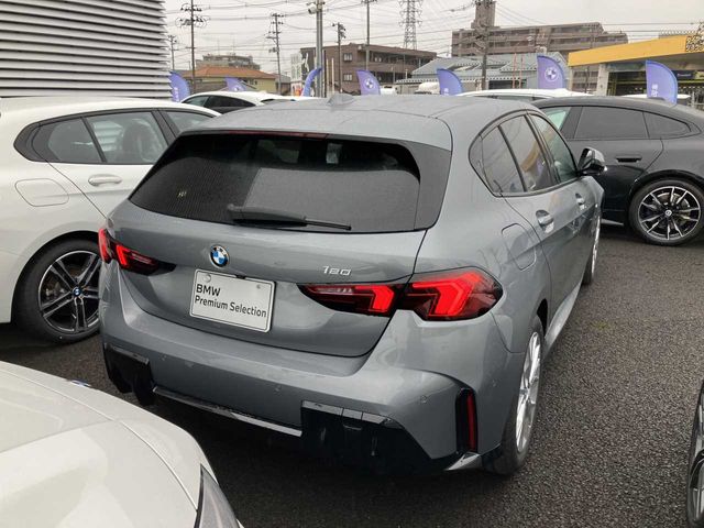 BMW BMW 1series 2024