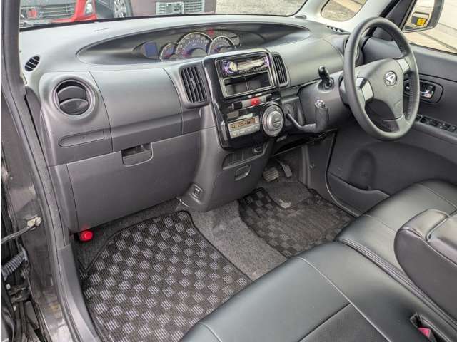 DAIHATSU TANTO CUSTOM 2012