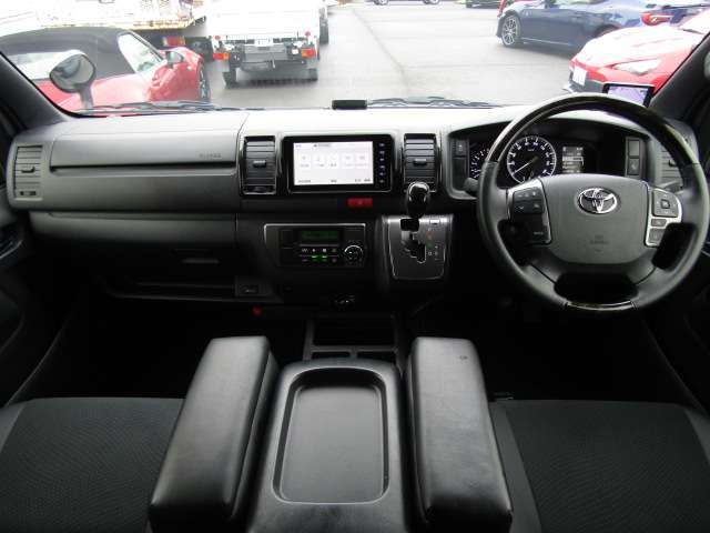 TOYOTA HIACE van 2WD 2023