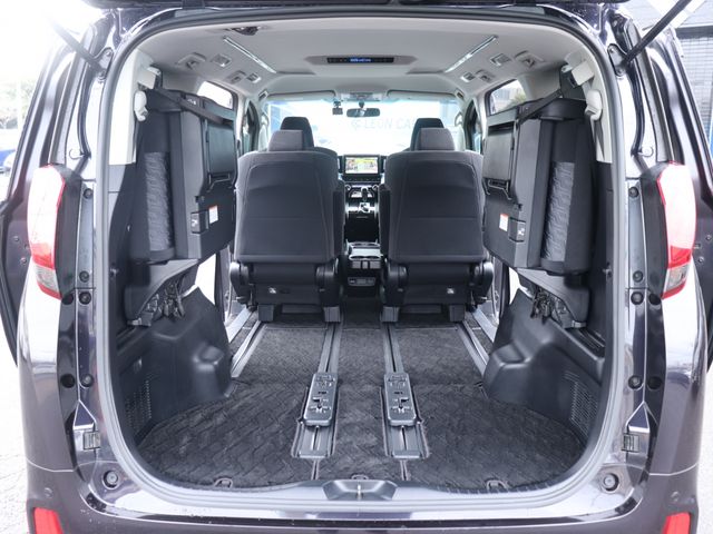 TOYOTA ALPHARD 2016