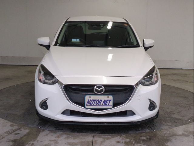 MAZDA DEMIO 2017