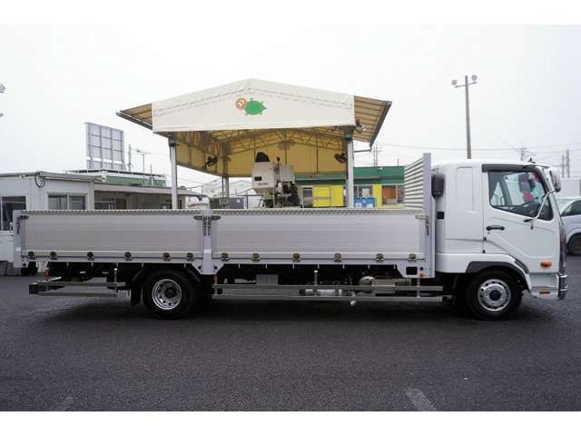 MITSUBISHI FUSOU FIGHTER 2024