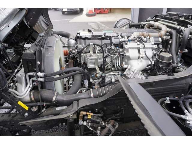 MITSUBISHI FUSOU FIGHTER 2024