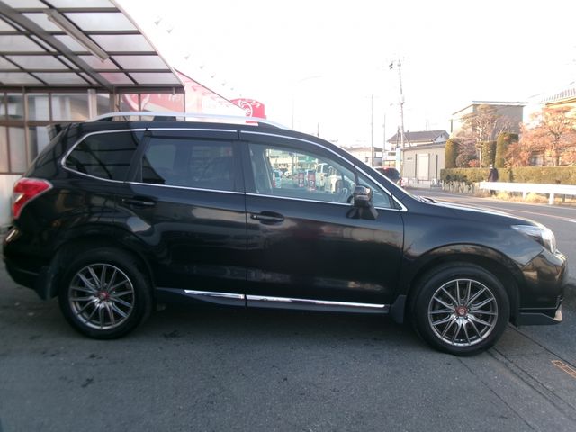 SUBARU FORESTER 2014
