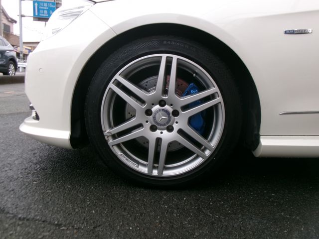 MERCEDES BENZ MERCEDES BENZ E class sedan 2012