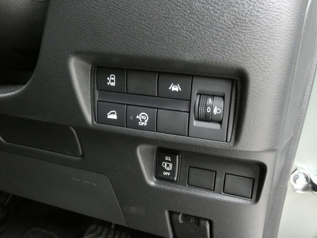 MITSUBISHI DELICA MINI 2025