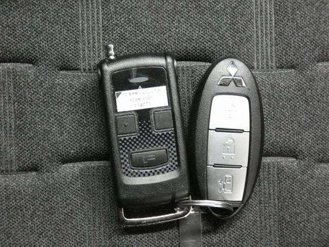 MITSUBISHI DELICA MINI 2025