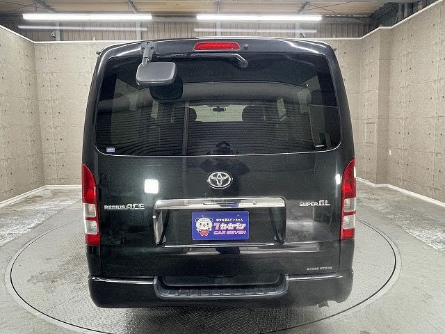 TOYOTA REGIUSACE van 2WD 2009