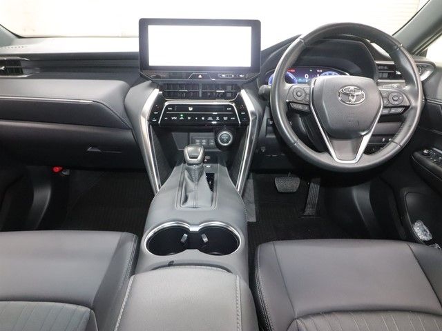 TOYOTA HARRIER HYBRID 2023