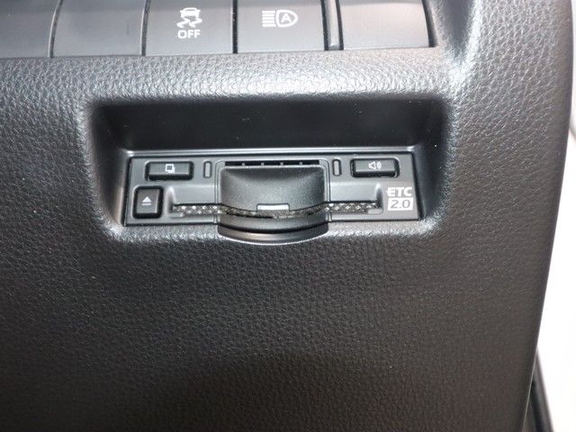 TOYOTA HARRIER HYBRID 2023