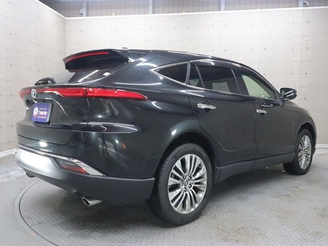 TOYOTA HARRIER 2WD 2021