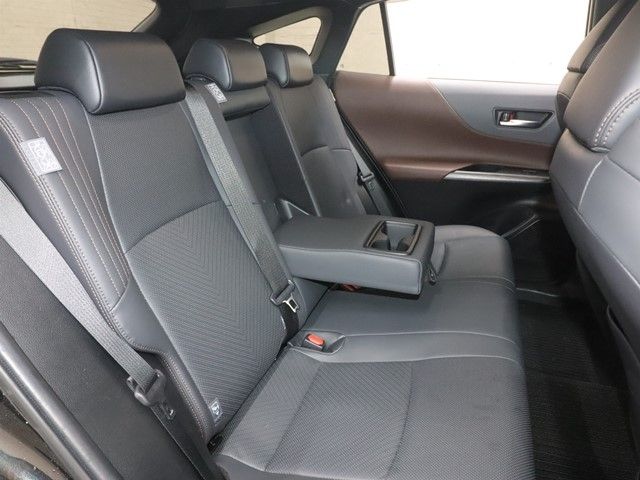 TOYOTA HARRIER 2WD 2021