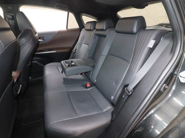 TOYOTA HARRIER 2WD 2021