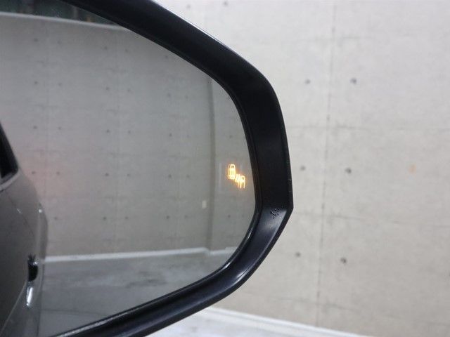 TOYOTA HARRIER 2WD 2021