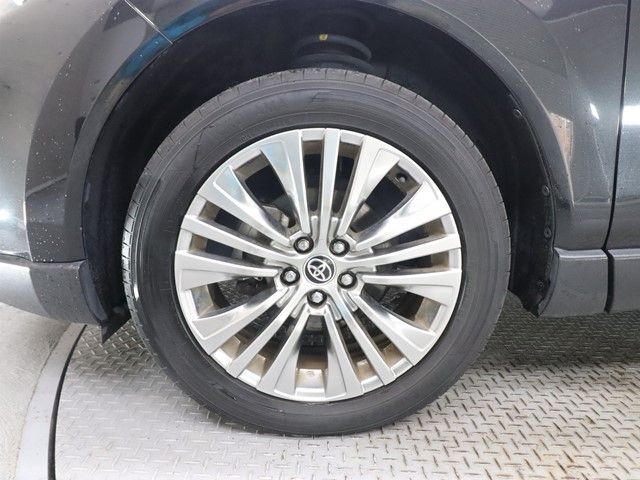 TOYOTA HARRIER 2WD 2021