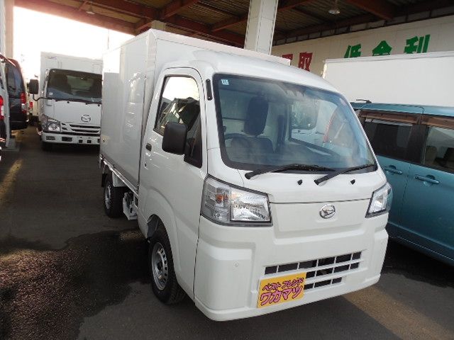 DAIHATSU HIJET truck 2025