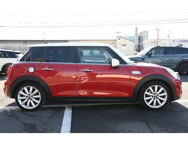 BMW BMW MINI COOPER S 5DOOR 2017