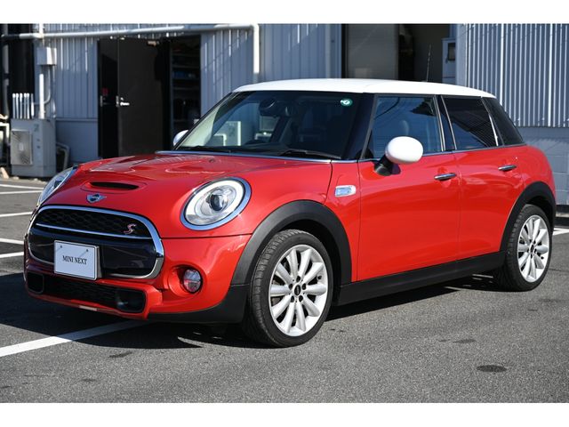 BMW BMW MINI COOPER S 5DOOR 2017