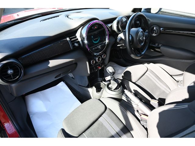 BMW BMW MINI COOPER S 5DOOR 2017