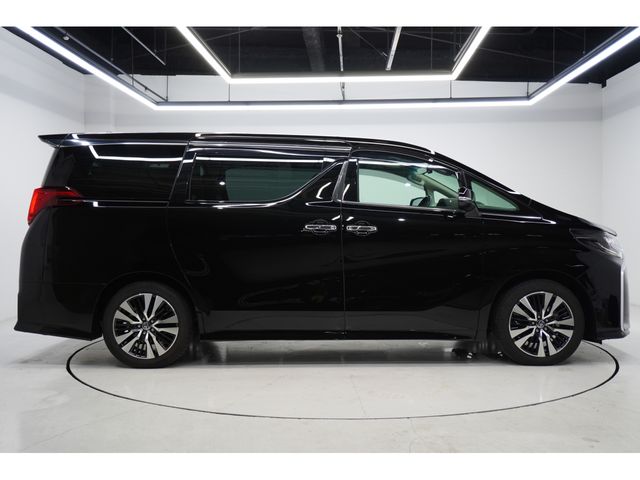 TOYOTA ALPHARD 2023