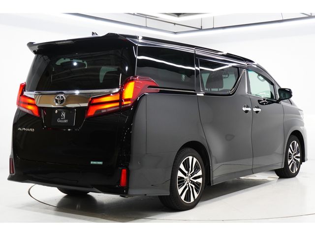 TOYOTA ALPHARD 2023