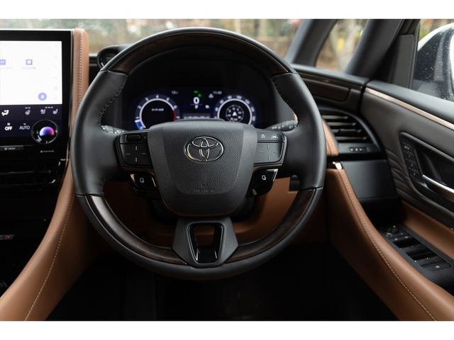 TOYOTA VELLFIRE 2025