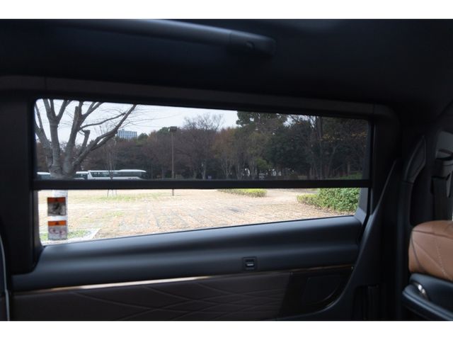 TOYOTA VELLFIRE 2025