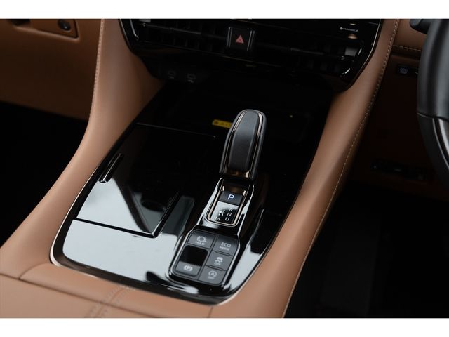 TOYOTA VELLFIRE 2025