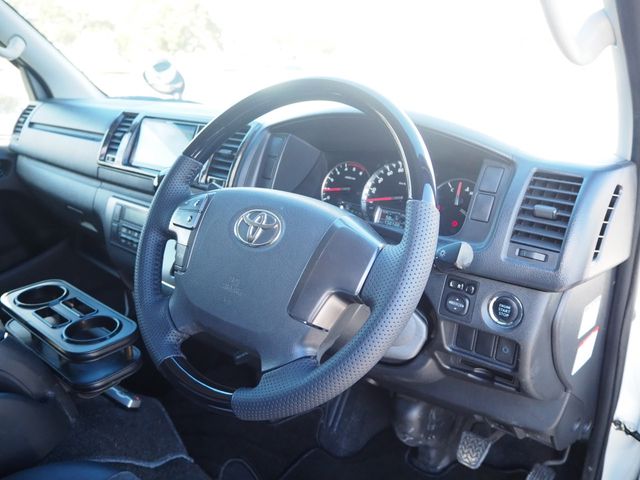 TOYOTA REGIUSACE van 2WD 2017