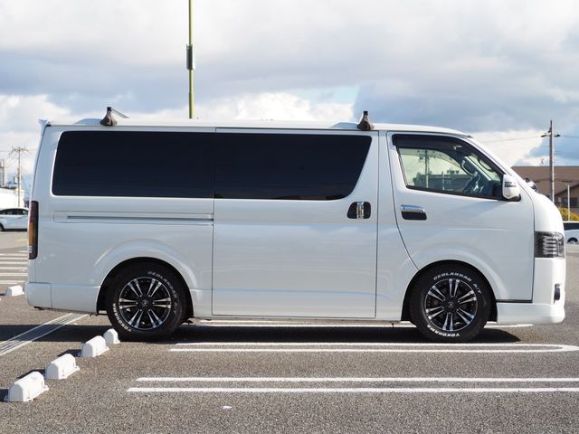 TOYOTA REGIUSACE van 2WD 2017