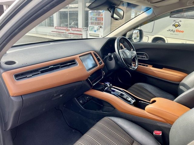 HONDA VEZEL HYBRID 2016