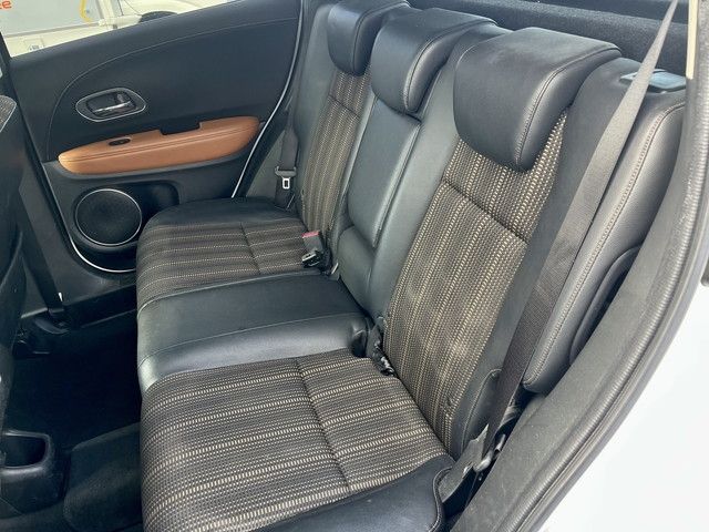 HONDA VEZEL HYBRID 2016