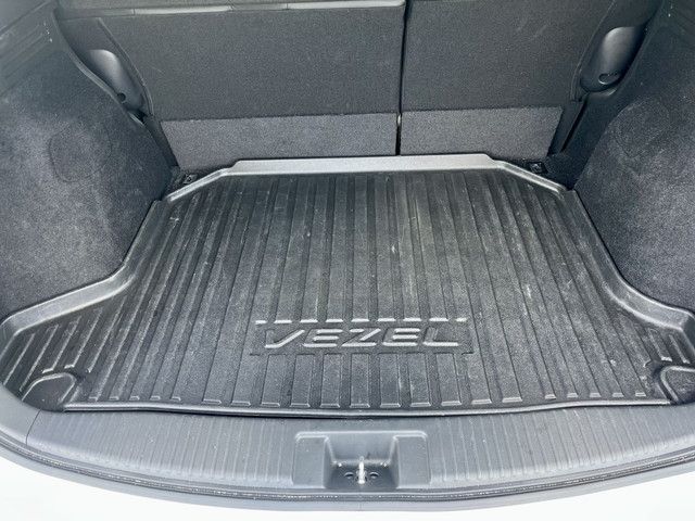 HONDA VEZEL HYBRID 2016