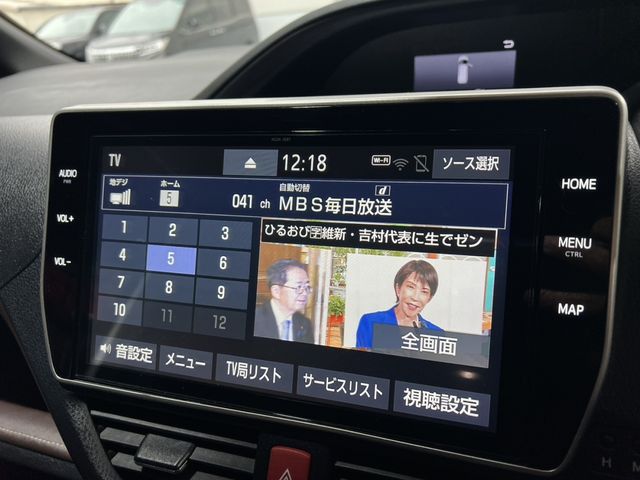 TOYOTA ESQUIRE HYBRID 2018