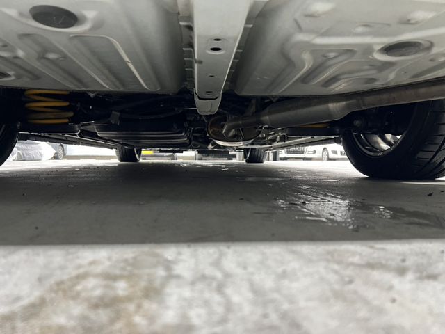 TOYOTA ESQUIRE HYBRID 2018