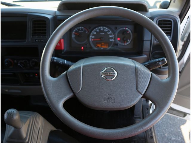 NISSAN ATLAS 2016