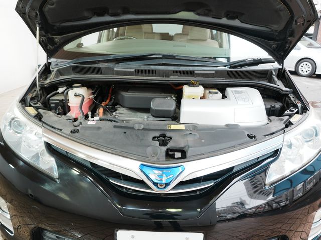 TOYOTA ESTIMA HYBRID 4WD 2010