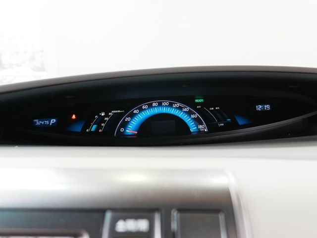 TOYOTA ESTIMA HYBRID 4WD 2010