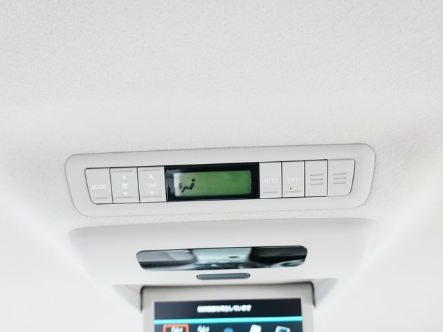 TOYOTA ESTIMA HYBRID 4WD 2010