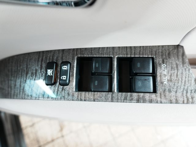 TOYOTA ESTIMA HYBRID 4WD 2010